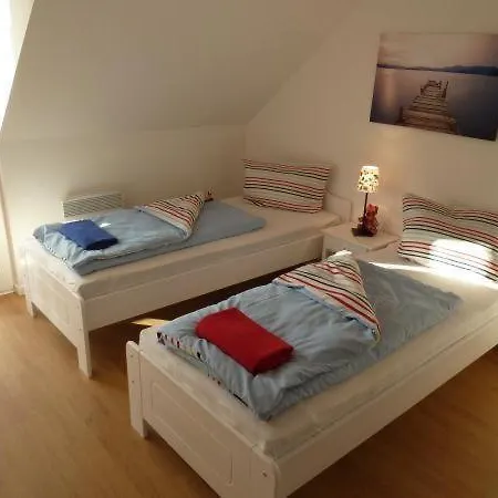 Fewo-14-3-s-ferienwohnung-in-graal-mueritz *